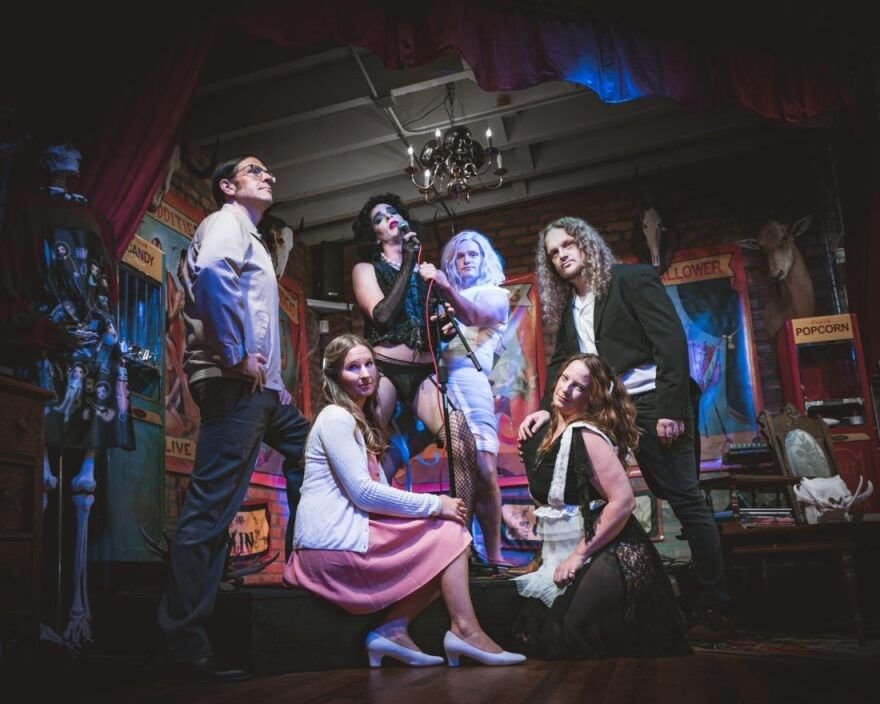 Production Design — Atmosphere and Visual Style