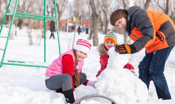 Top 15 Best Winter Activities to Try This Season